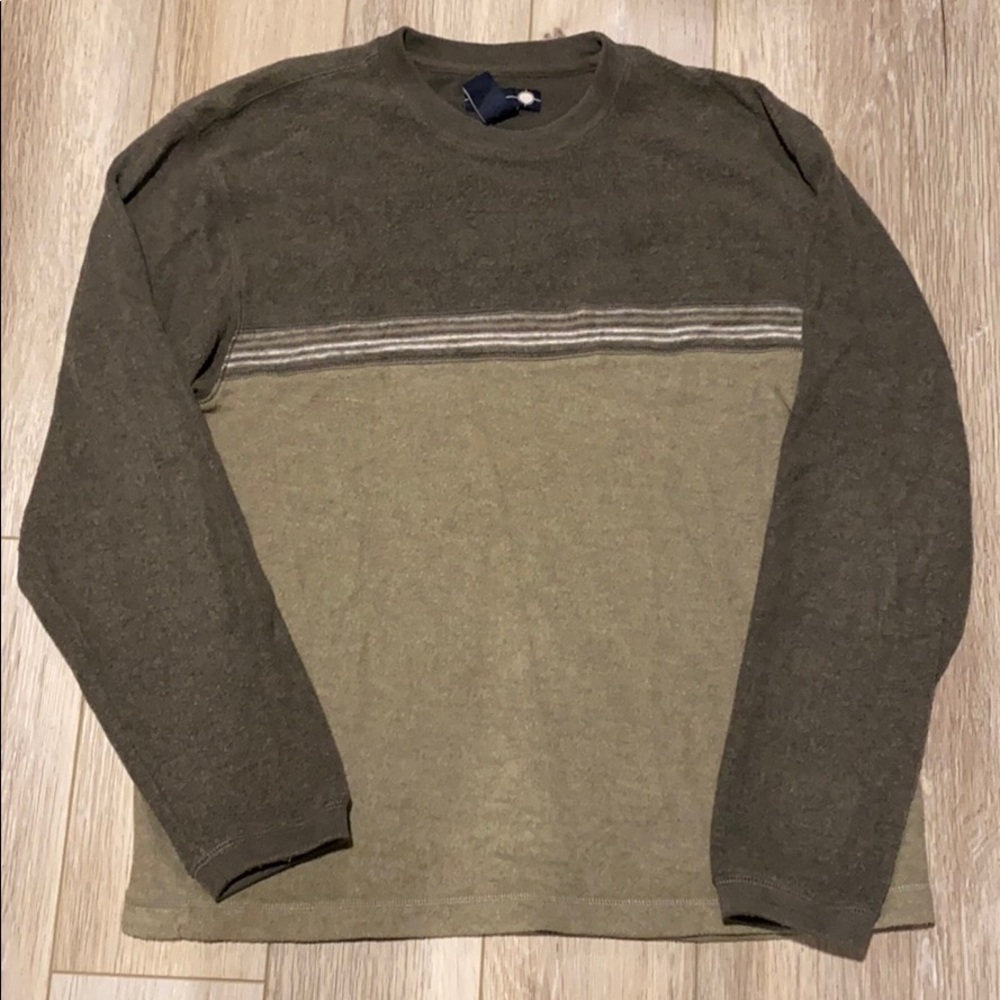 Men’s XL lightweight sweater
